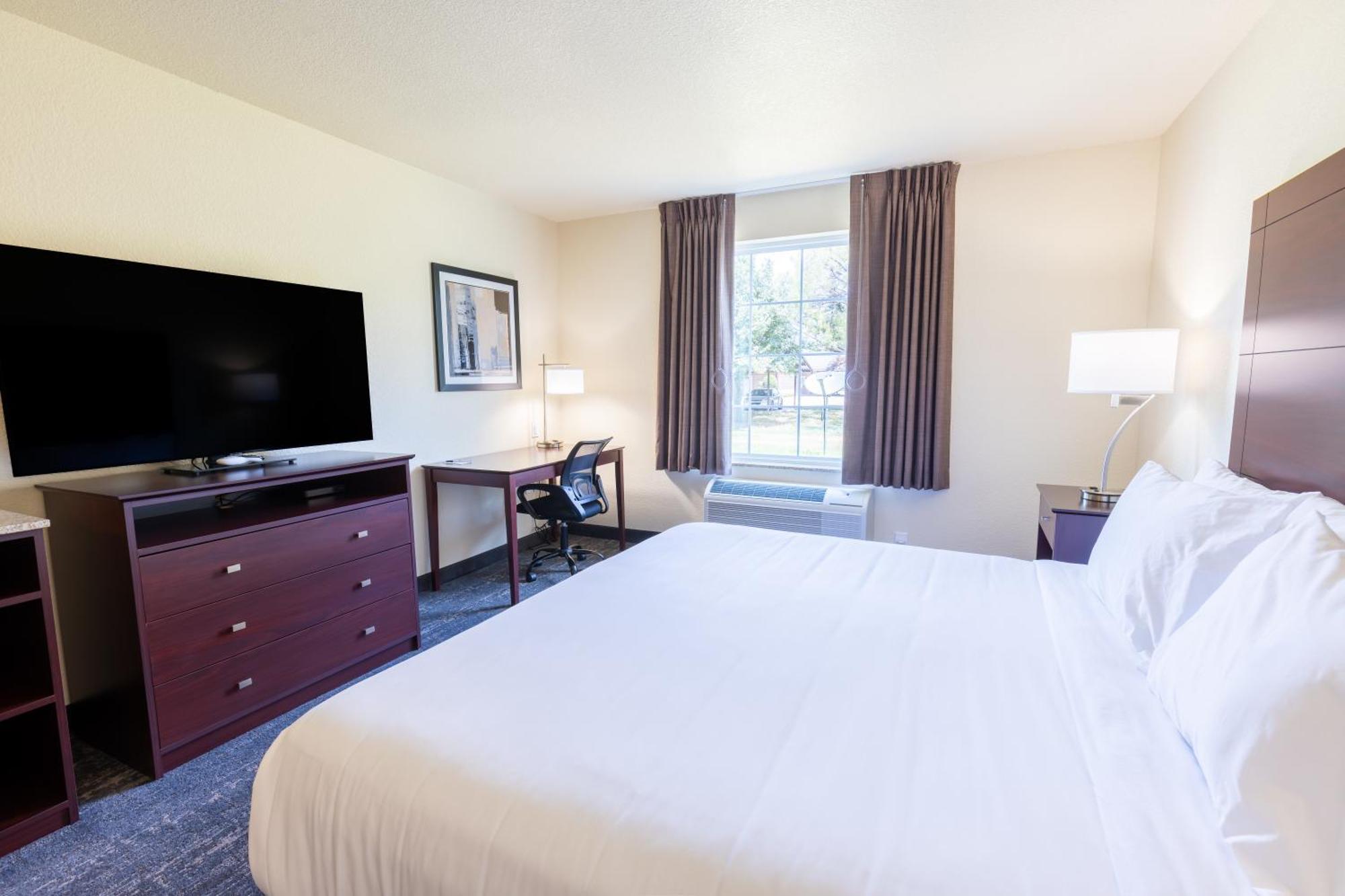 Cobblestone Inn & Suites - Winters Buitenkant foto